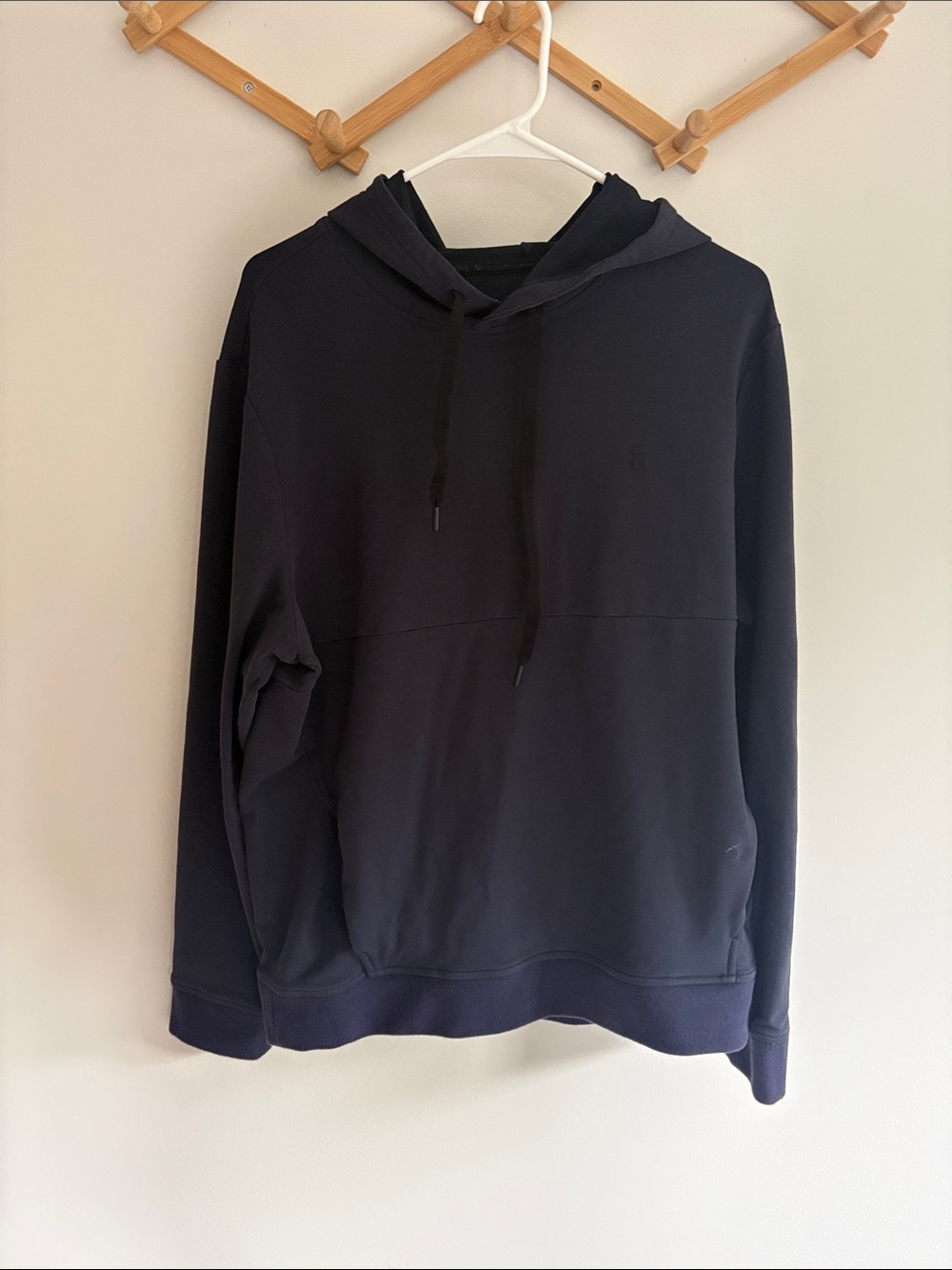 TOMMY JOHN Go Anywhere Collection Men's Hoodie L navy